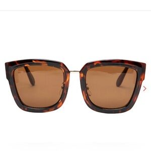 BCBG Lena Brown Tort - NEW